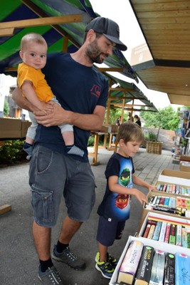 Bücherflohmarkt 2023 (2).JPG