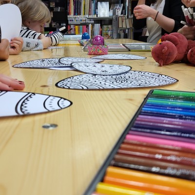 Nach der Lesung wurde zum Basteln eingeladen © MG Rankweil.jpg