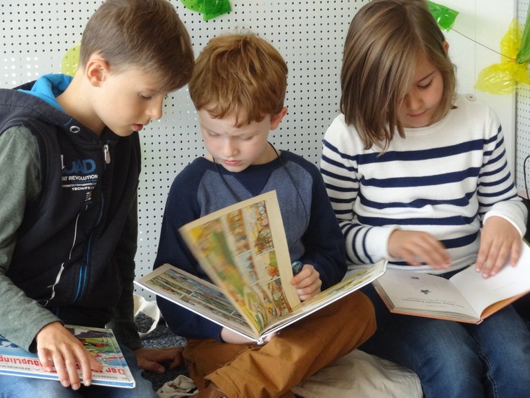 Volksschulkinder
