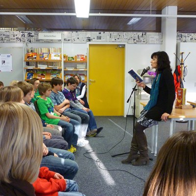 Aygen-Sibel Çelik.JPG