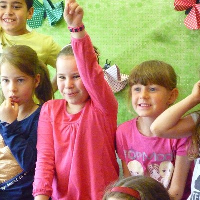 Volksschüler besuchen 04.jpg