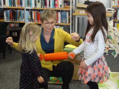 2020 Kindergartenkinder in der Bücherei Sulz-Röthis auf Dschungelsafari 2020 Kindergartenkinder in der Bücherei Sulz-Röthis auf Dschungelsafari