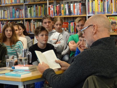 Jugendbuchautor Werner J. Egli zu Gast bei uns