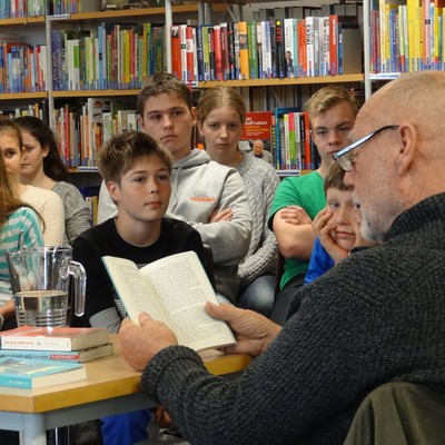 Jugendbuchautor Werner J. Egli zu Gast bei uns