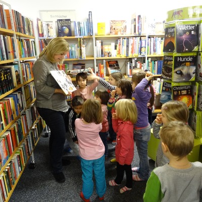 Kindergarten Sulz besucht unsere Bücherei