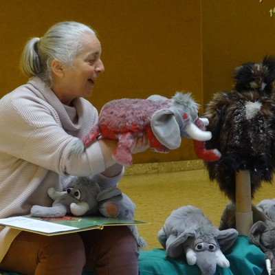 Puppentheater   mit Angelika Heinzle-Denifle