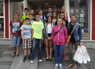 Unsere Vielleser beim Bucheinkauf!