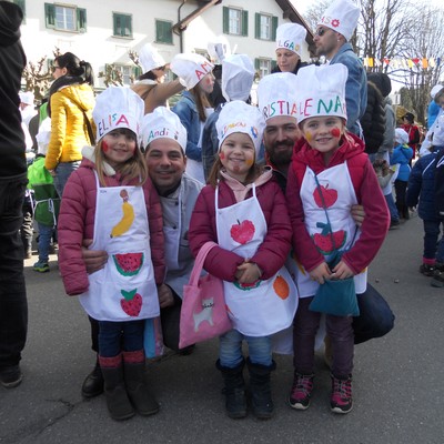 Rankler Kindergärten beim Faschingsumzug
