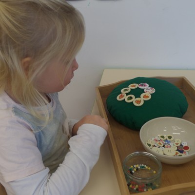 Tabletts -  Die Kinder der grünen Gruppe im "Bifang" lieben sie!