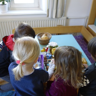 Das Freispiel im Kindergarten, sehr viel mehr als „ein bisschen spielen“