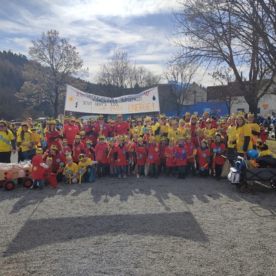 Der Kindergarten Montfort beim Rankler Faschingsumzug