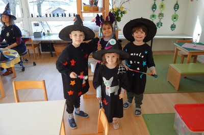 Fasching im Kindergarten Brederis - Zilly und Zingaro verzaubern uns! Fasching im Kindergarten Brederis - Zilly und Zingaro verzaubern uns!