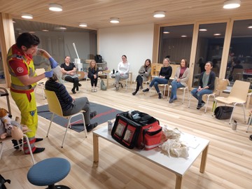 Sicher und vorbereitet – Kinder-Notfallkurs im Kinderhaus Markt