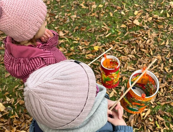 Tragt in die Welt nun ein Licht: Martinsfest 2024 © Kindergarten Oberdorf