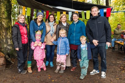 Waldkindergarten feierlich eröffnet Waldkindergarten feierlich eröffnet