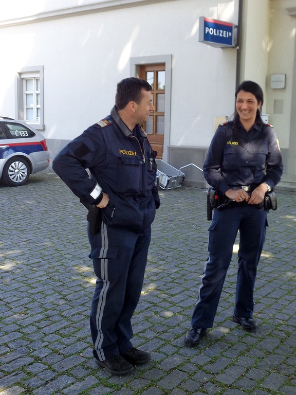 Familienexkursion_Polizeiinspektion_02.JPG