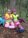 Kinder im Wald.JPG