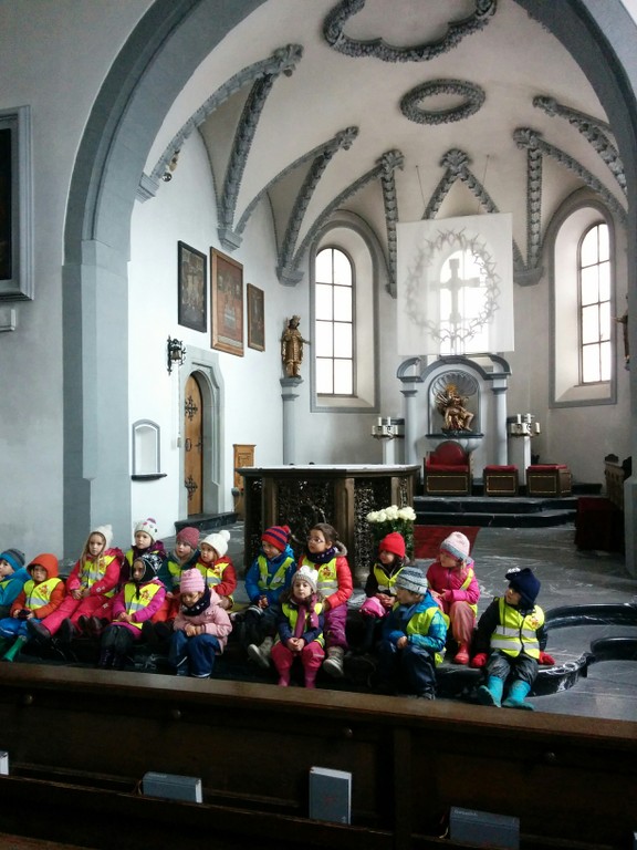 Kirchenbesuch Basilika (2).jpg