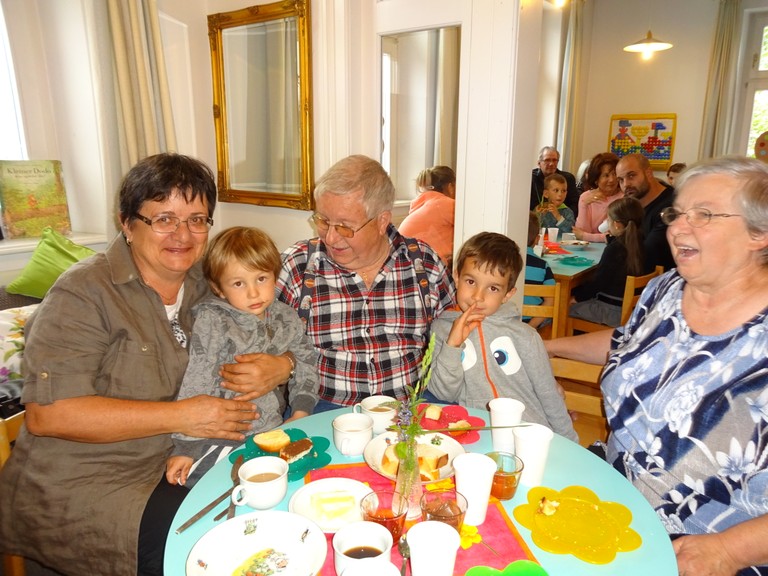 Osterfeier (7).JPG