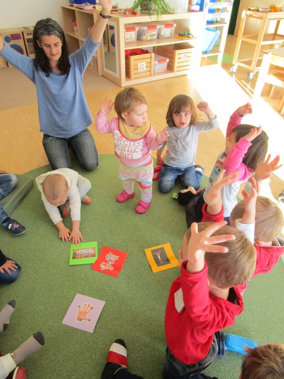 SpieleKleinkindgruppe2.jpg