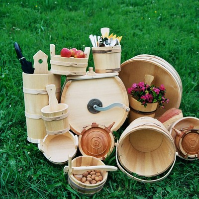 Herstellung von Holzgeschirr