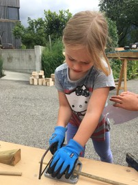 Sommerprogramm - Wildbienenhäuser