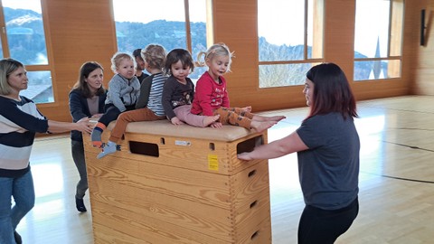 Eltern Kind Turnen