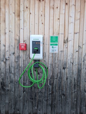 E-Ladestation_lll.jpg