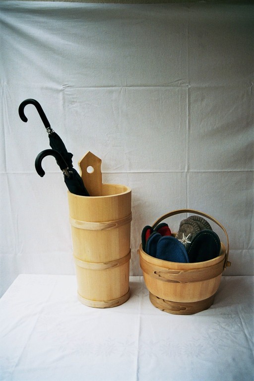imm021_22A.jpg