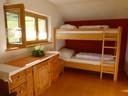 Schlafzimmer mit Hochbett.JPG