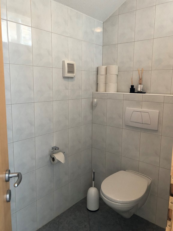 WC.jpg
