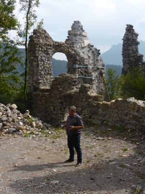 Burgruine Blumenegg Bgm. Wilhelm Müller.JPG