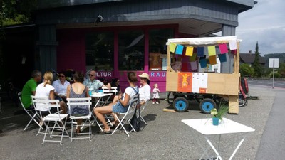 spontanes-sit-in-3.jpg