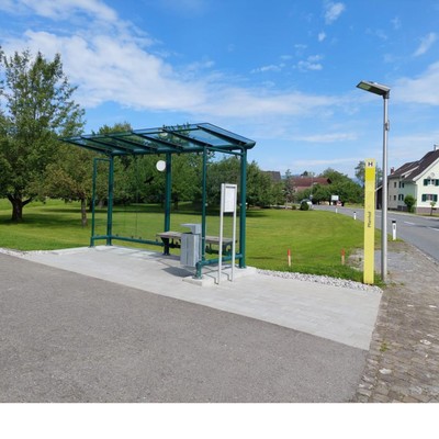 Bushaltestelle Pfarrhof