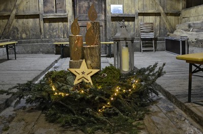 26 Waldweihnacht.jpg