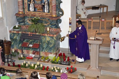 15 Adventkranzweihe.jpg