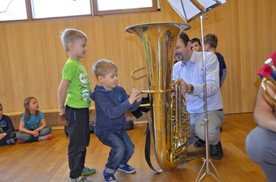 72 Musik im Kindergarten.jpg