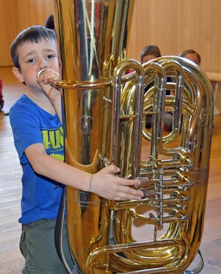 75 Musik im Kindergarten.jpg