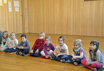 76 Musik im Kindergarten.jpg