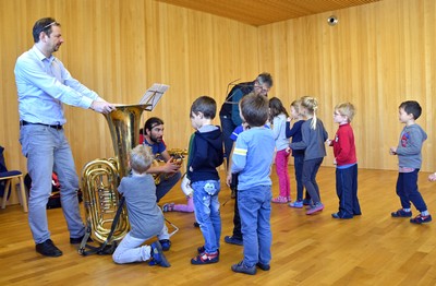 89 Musik im Kindergarten.jpg
