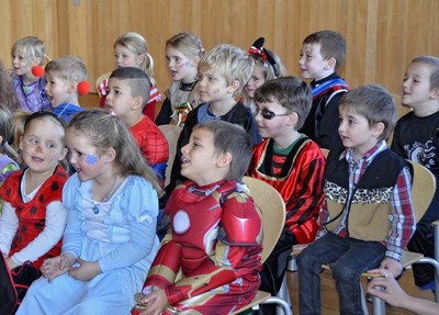 32 Kiga Faschingsdonnerstag.jpg