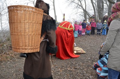37 Nikolaus Gruppe 1u2.jpg