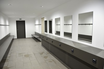 79 Garderobe.jpg
