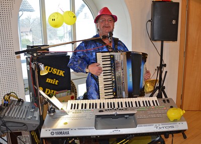 40 Rosenmontag_Treff.jpg