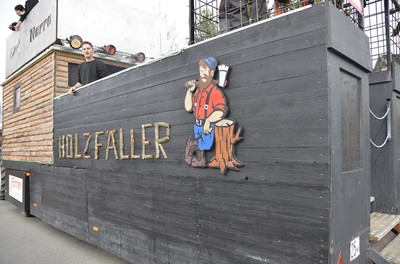 89 Faschingsumzug.jpg