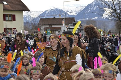 32 Faschingsumzug.jpg