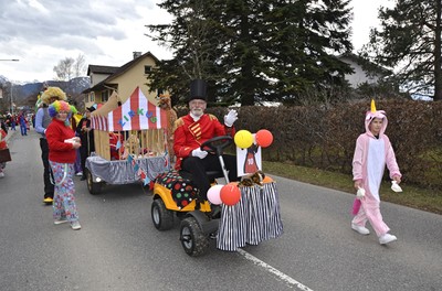 65 Faschingsumzug.jpg