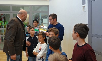 24 Schoolwalker 2017.jpg