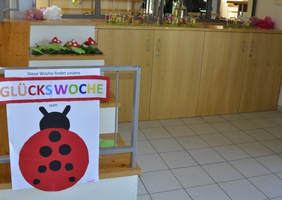 01 Glückswoche.jpg