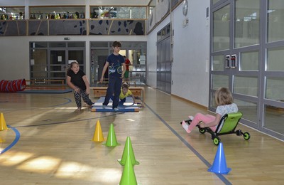 42 Glückswoche Hindernislauf.jpg